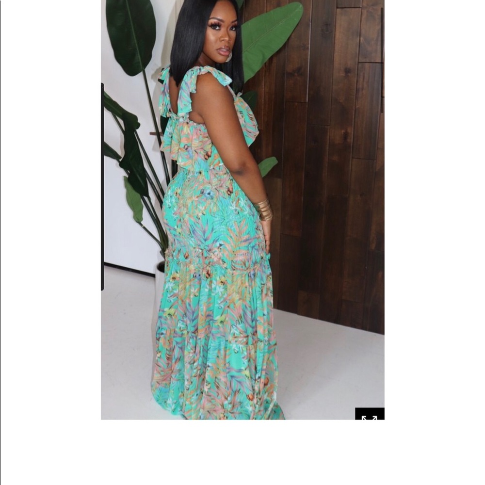 Floral maxi dress